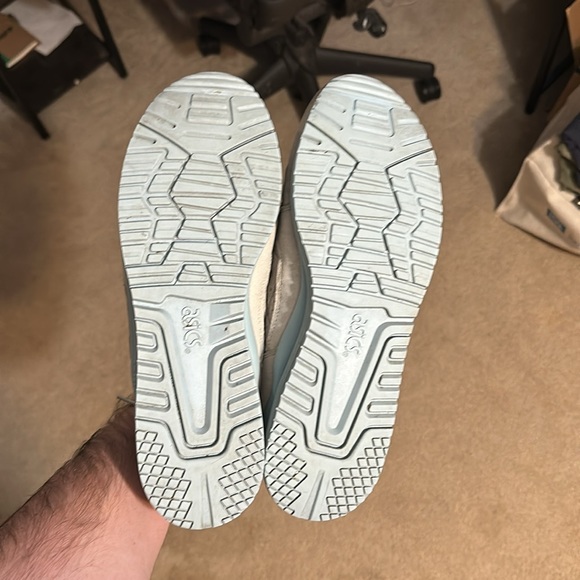 Size 11 Ronnie Fieg X Asics collab “Palette Plaster” - Picture 4 of 4